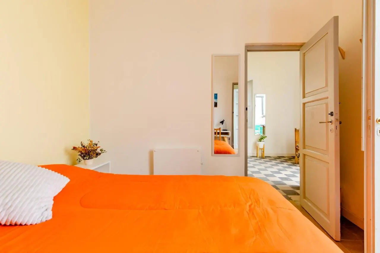 לינה וארוחת בוקר מנדוזה Beautiful Rooms In Old Inmigrants House